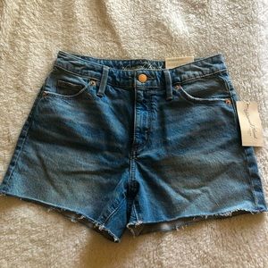 NWT Universal Thread High Rise Shortie Shorts